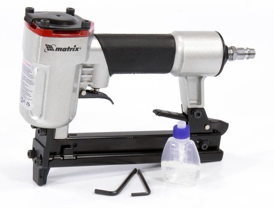 Степлеры пневматические и скобы