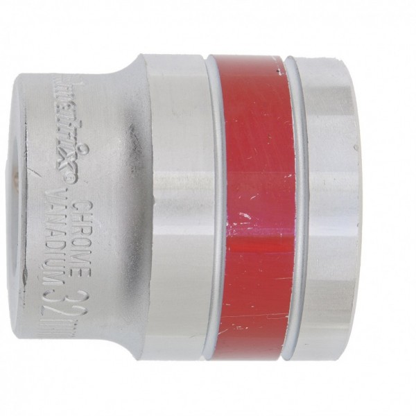 Головка торцевая, 32 мм, двенадцатигранная, CrV, под квадрат 1/2, хромированная Matrix 13698